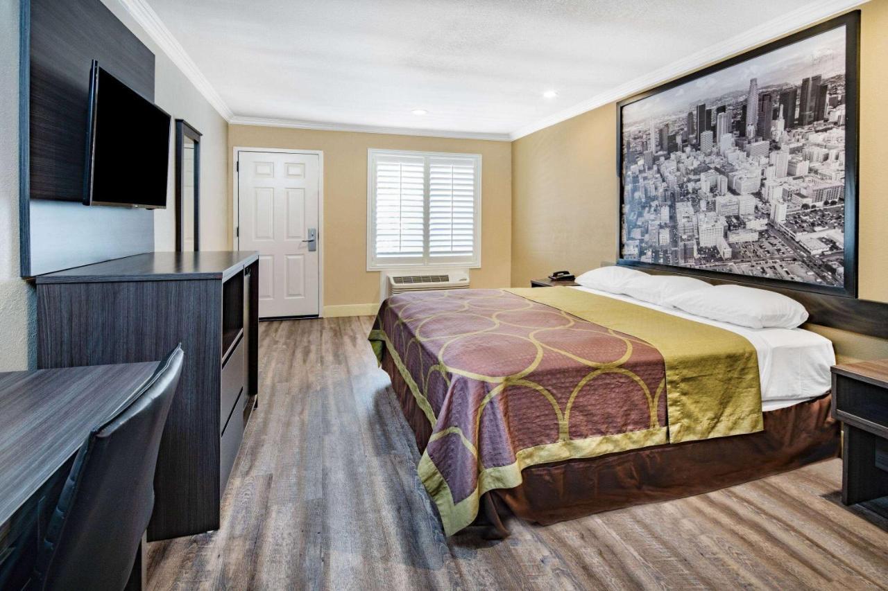 Motel Super 8 By Wyndham North Hollywood Los Angeles Exteriér fotografie